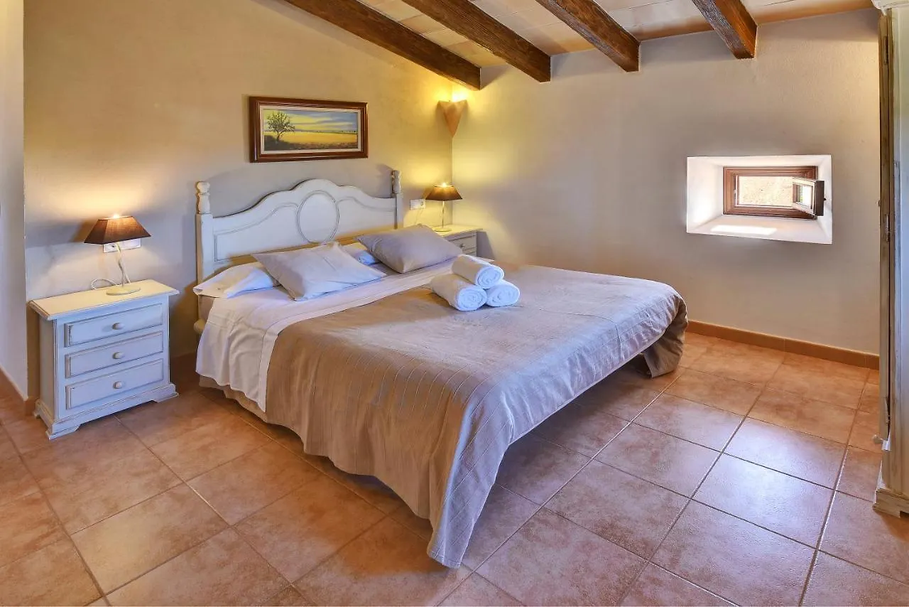 Finca Serral Llombarts Holiday home