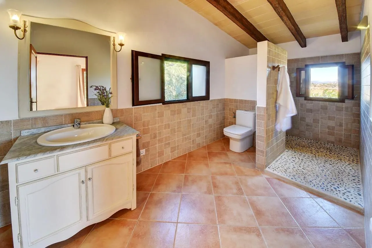 Finca Serral Llombarts Holiday home